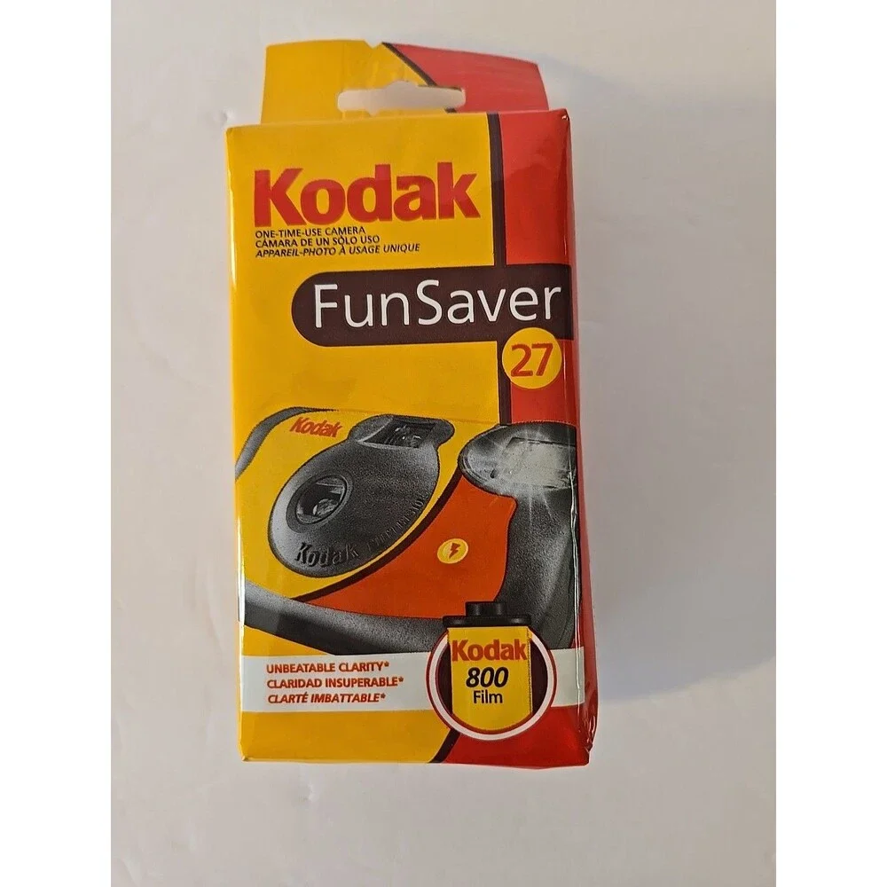 KODAK 800 FunSaver 35mm Single Use Camera Exp 12/2007 Sealed Pack